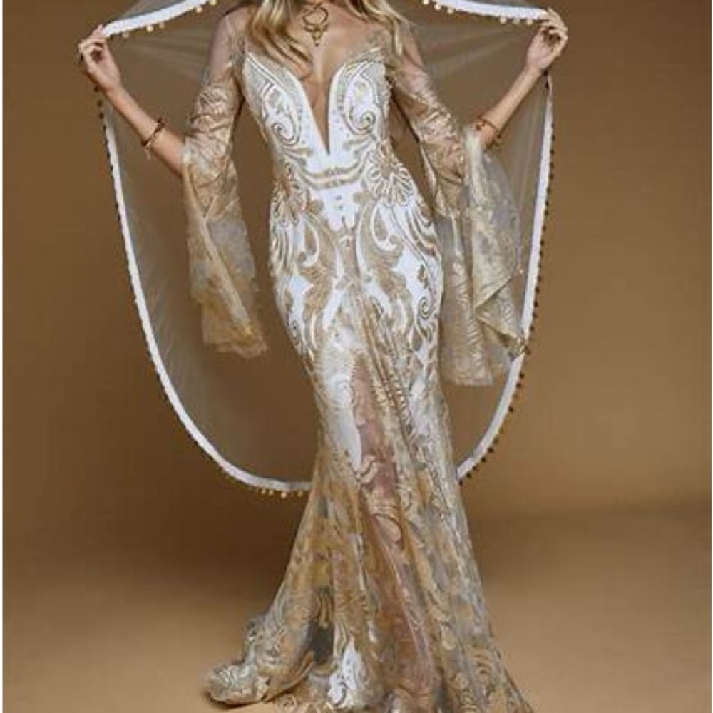 RUE DE SEINE DOLLY GOWN- 
UK SIZE 8 (never been worn outside of try ons)